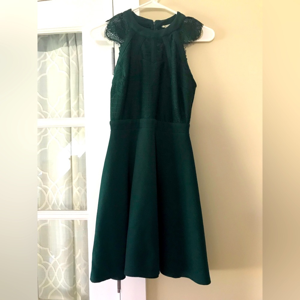 Altar’d State size S dark green dress with lacy cap sleeves, like-new condition
